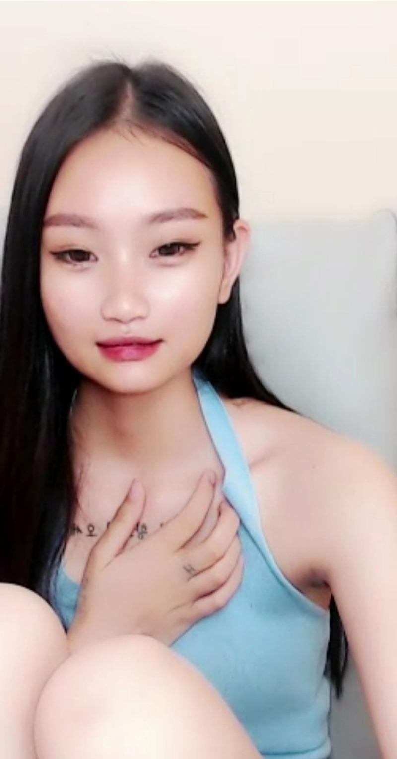 뜻도 모르고 한글타투 새긴듯한 중국 한글타투녀