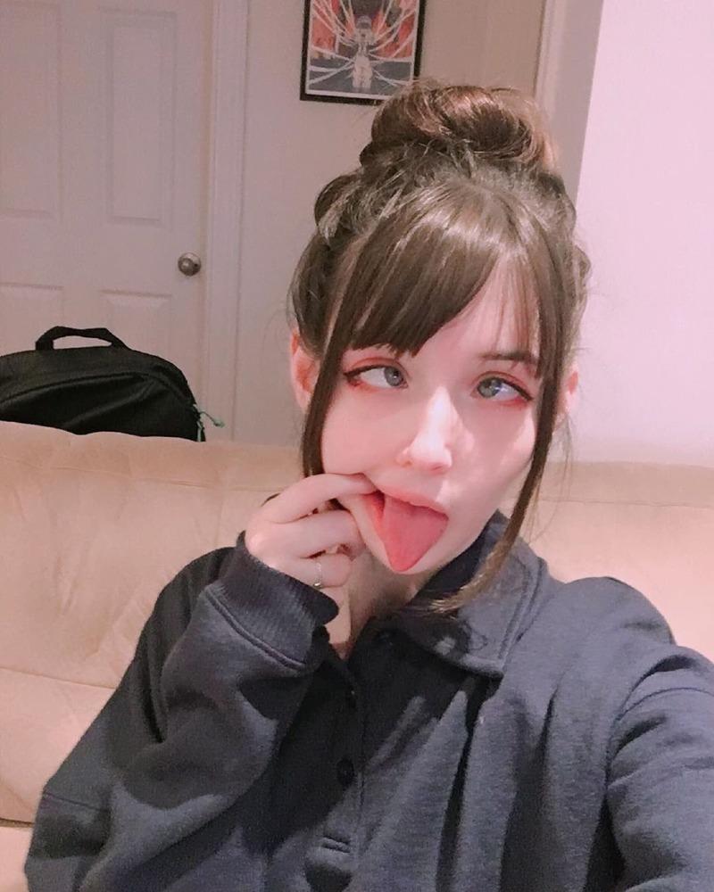 
러시아 오타쿠 ㅊㅈ
