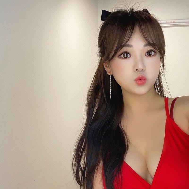 
불금입니다~ 진급도 했네요...ㅋㅋ
