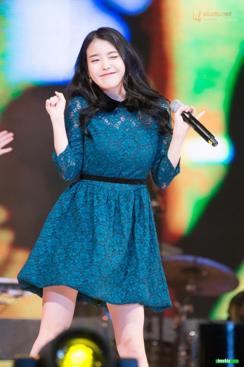 
O(＞_＜)O 아이유.jpg
