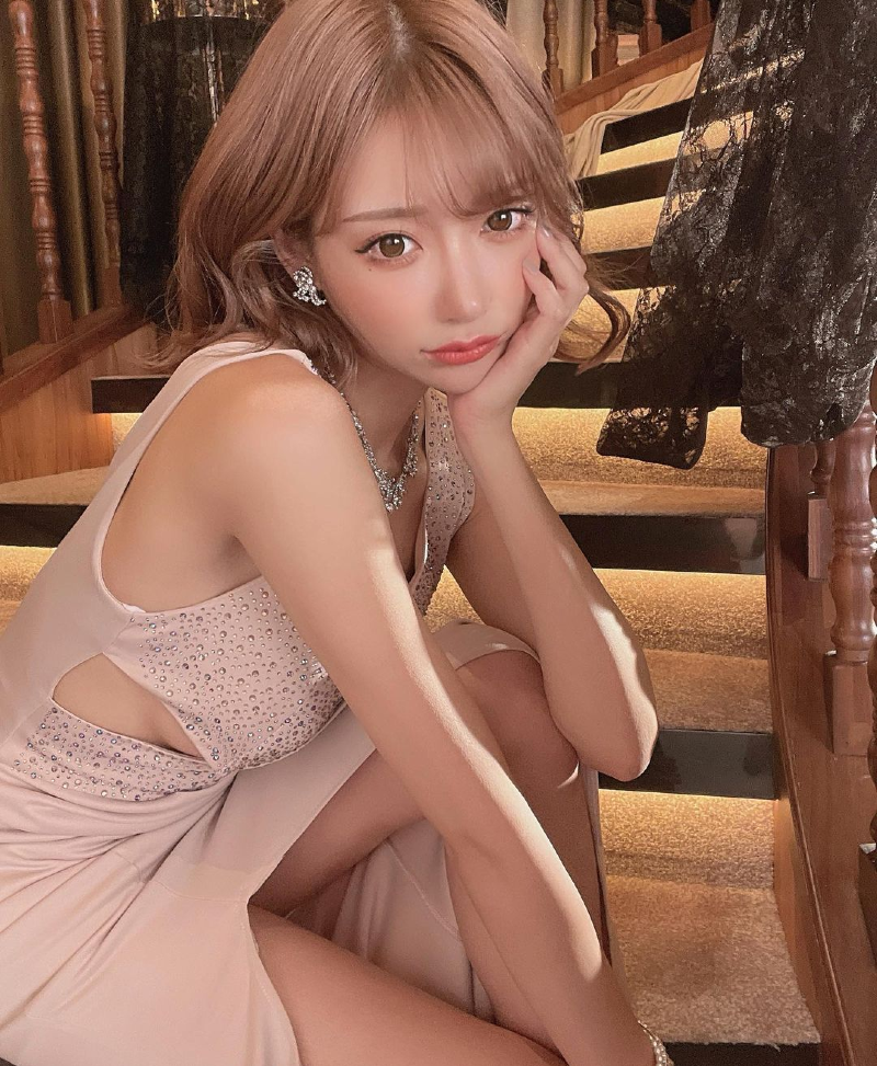 일을 하면 더 이쁜 아스카 키라라