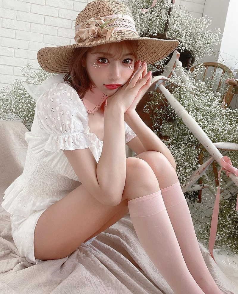 일을 하면 더 이쁜 아스카 키라라