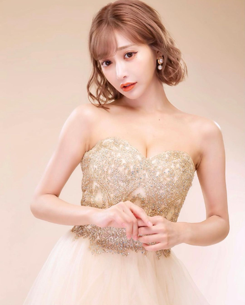 일을 하면 더 이쁜 아스카 키라라