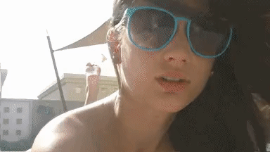 누드 태닝녀.gif