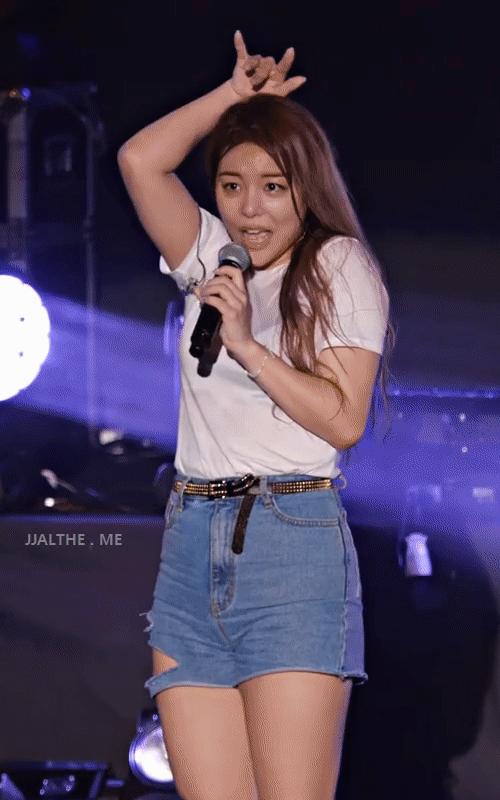 
섹시 에일리.gif
