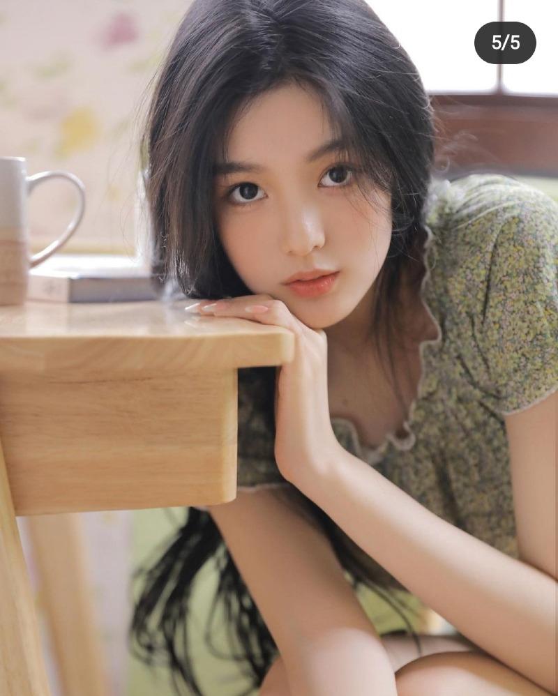 
오늘의 그녀
