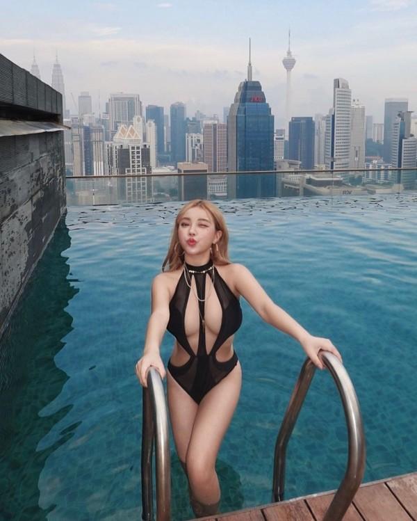 
습한날씨네여! 건강조심여!! (스압)
