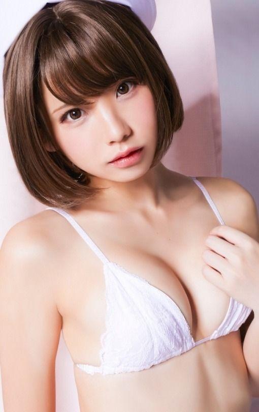 
WEDNESDAY GIRLS

