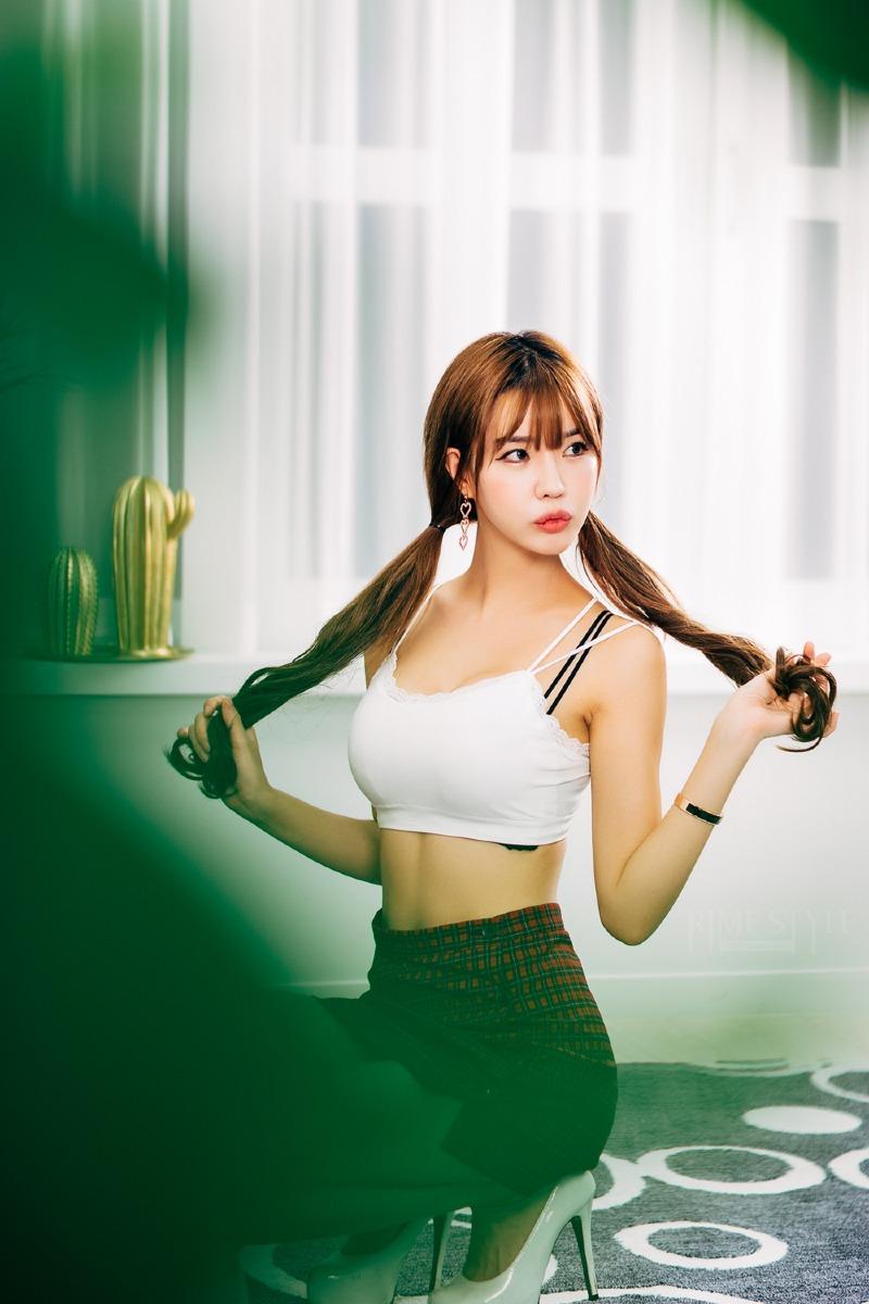 0013 (ㅇㅎ)(직찍) 모델 민한나