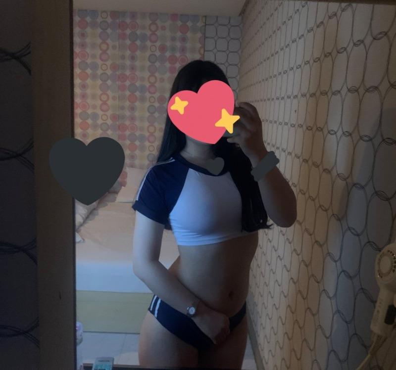 
예쁜 처자
