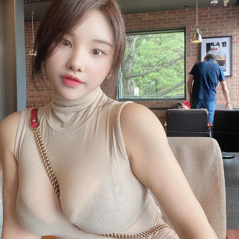 
사랑은 슴가가 시킨다

