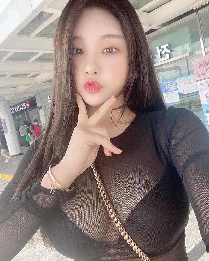 
사랑은 슴가가 시킨다

