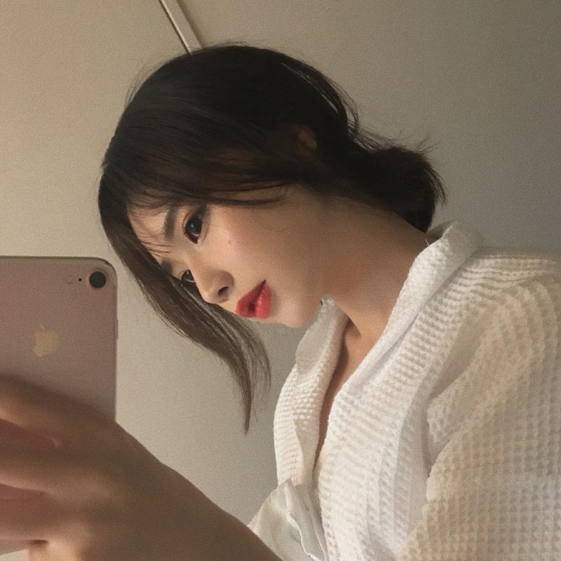 익숙한 처자.....
