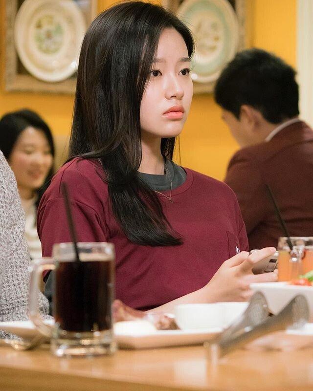 
배우 박유나...~
