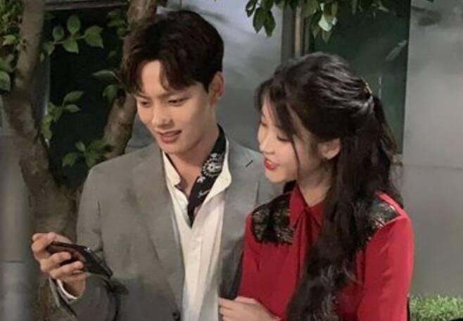 신세경&아이유