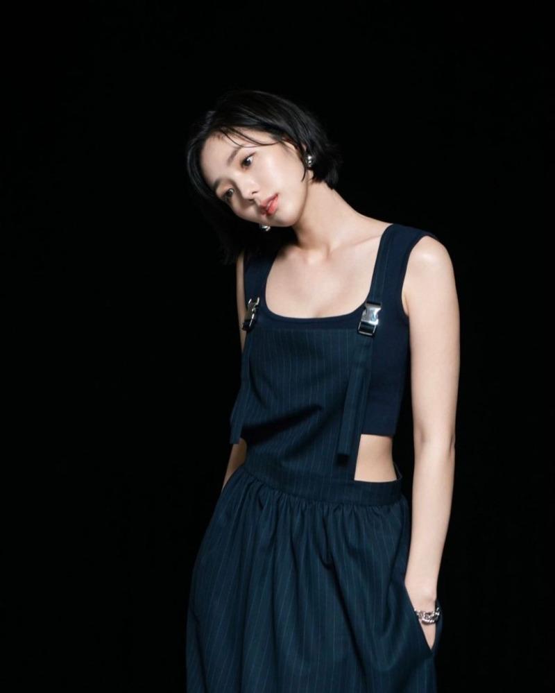 
채수빈 화보 인스타.jpg
