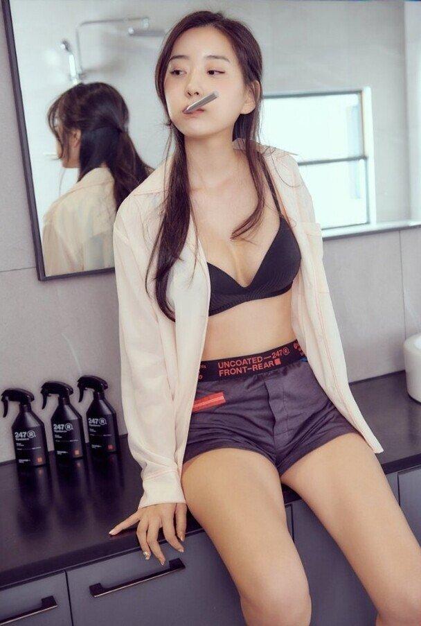 
신재은 속옷
