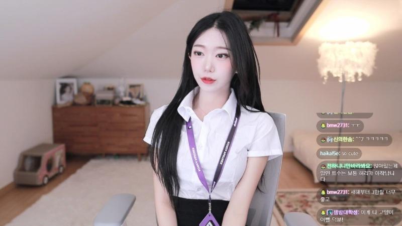 
ㅎㅂ) 오피스룩 하니니
