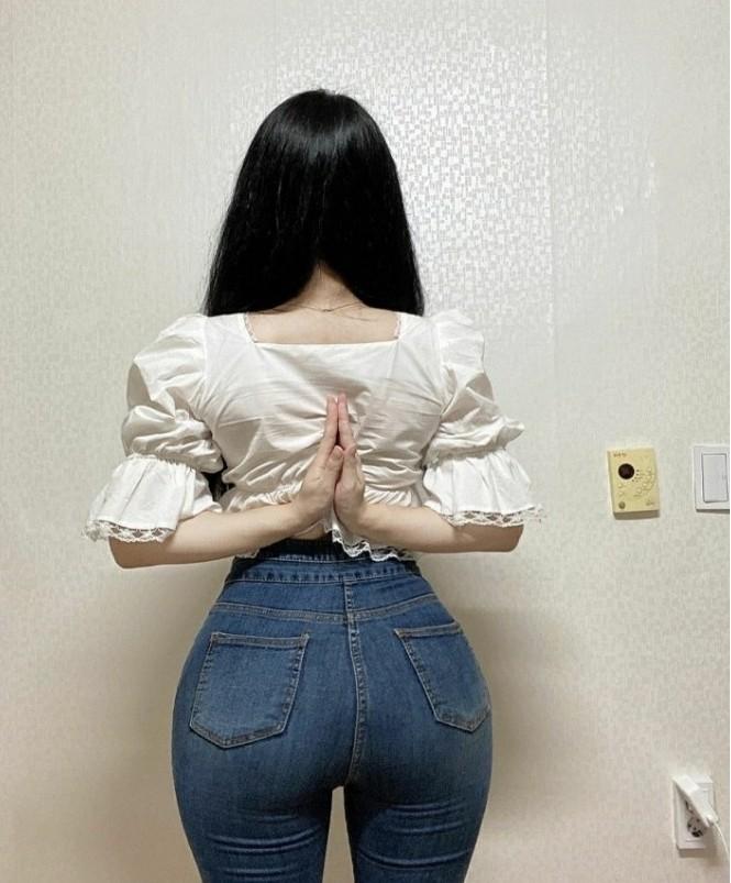 
뒷테..
