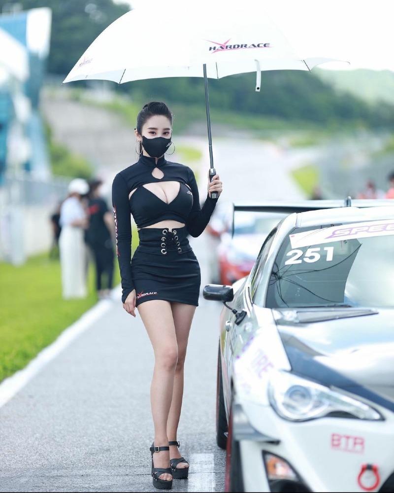
레이싱모델

