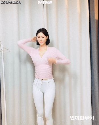 
흔한 여친룩
