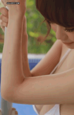 안자이 라라.gif...