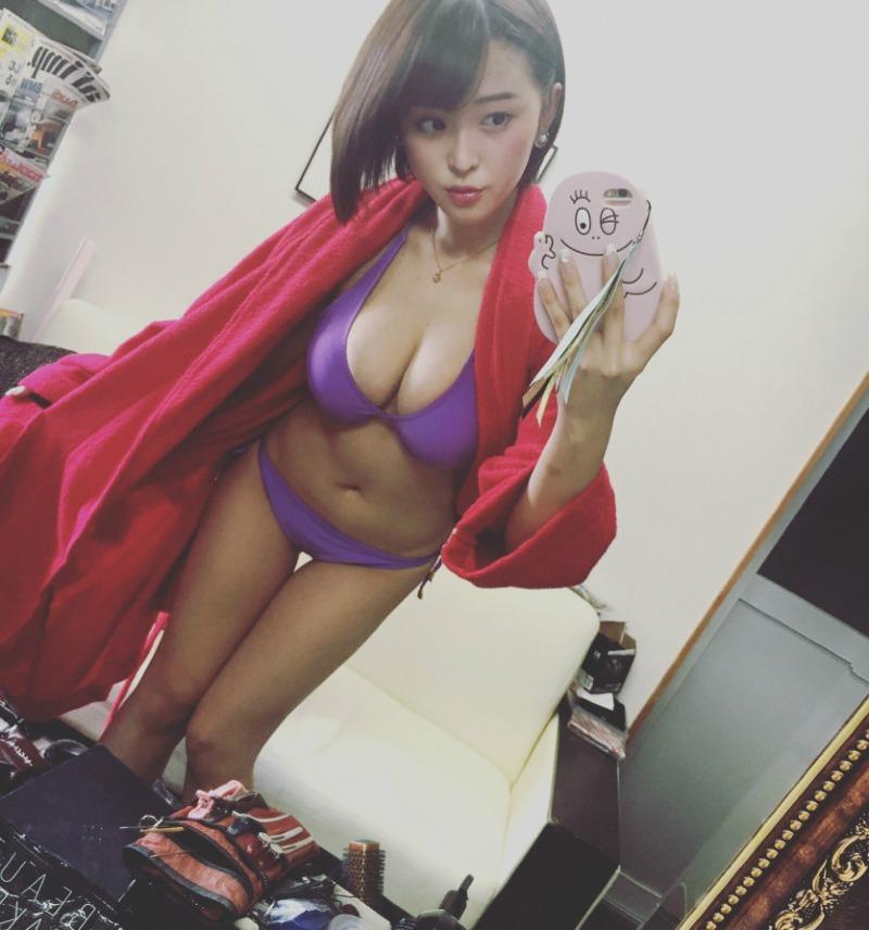 
섬나라개도국 레이싱모델...
