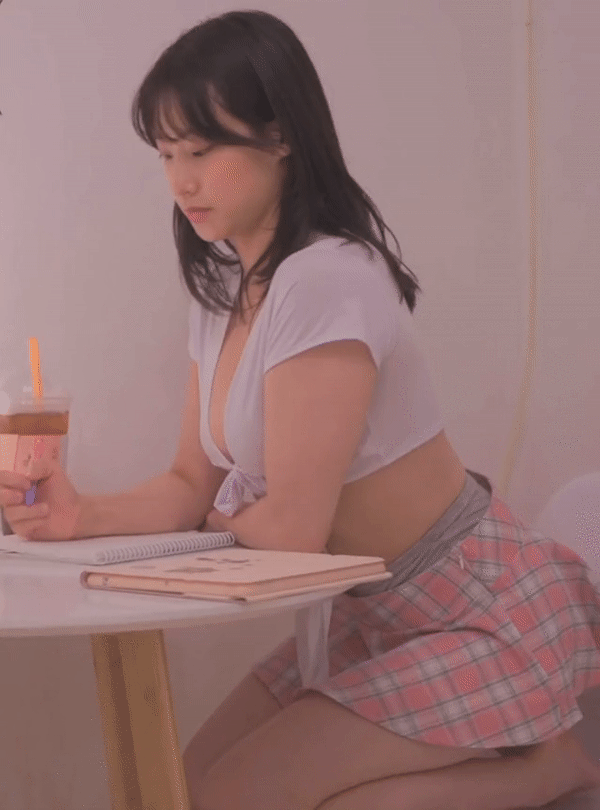 
[ㅇㅎ] 조별과. 준비하는 막내 누나.
