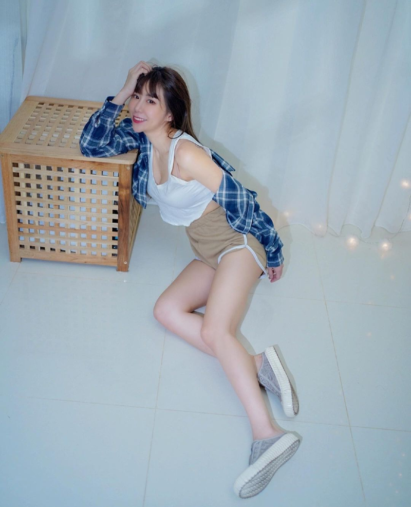 꼭 그렇게 다 가져가야만 속이 후련했냐!! 다리 하나!!
