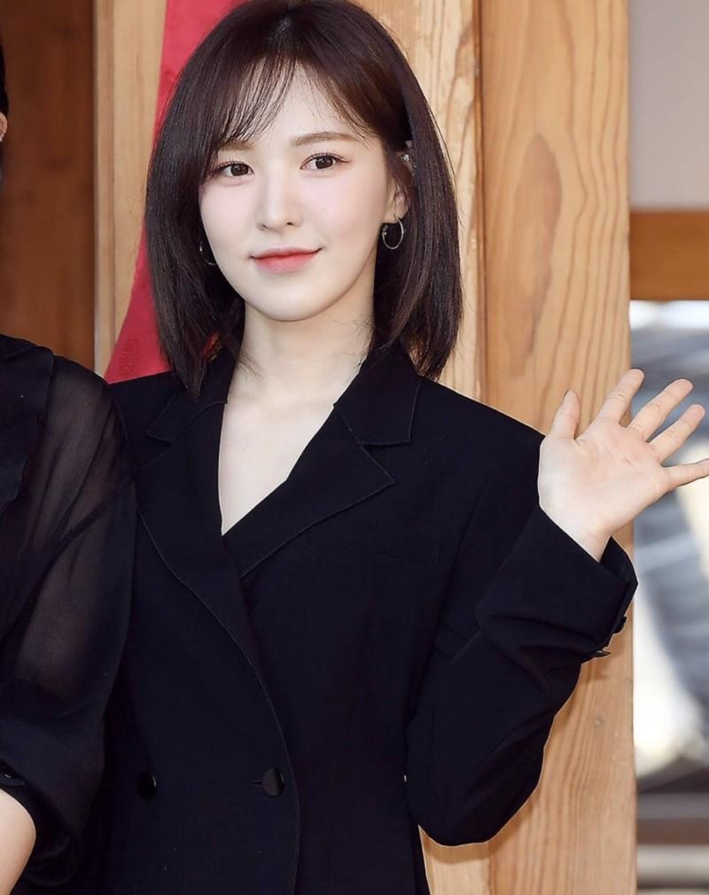 
손승완씨 귀엽네요
