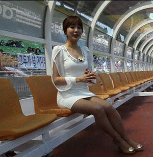 
정지원 아나운서의 매력.gif
