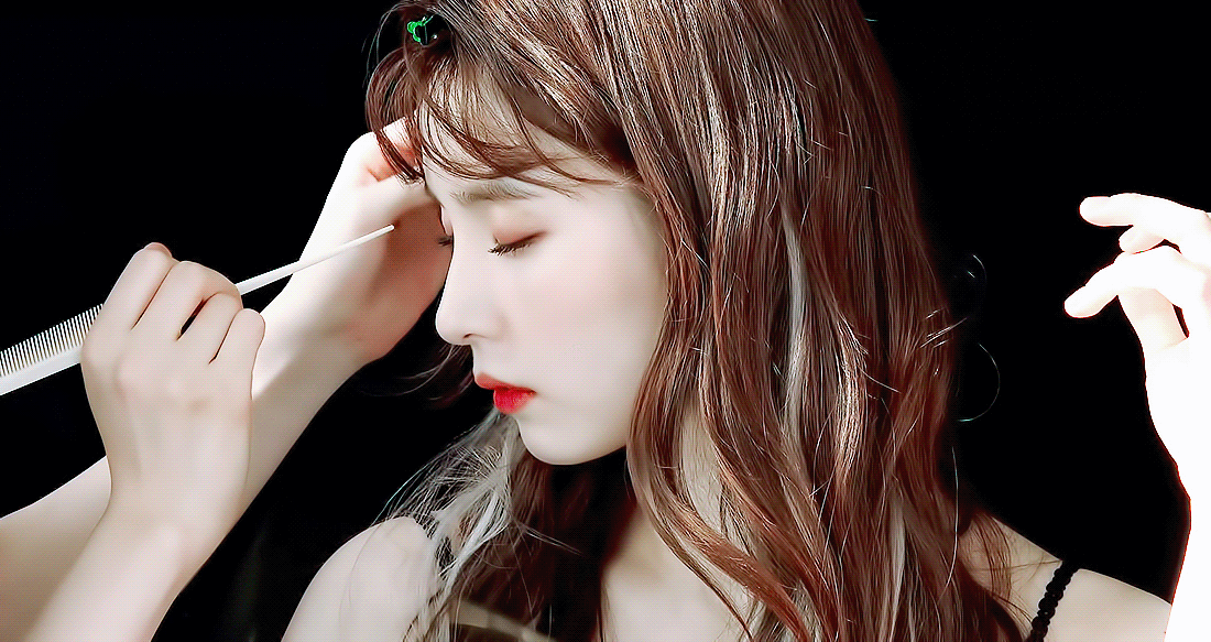 
바닐라코 광고찍는 신세경 미모 ㄷㄷ.gif
