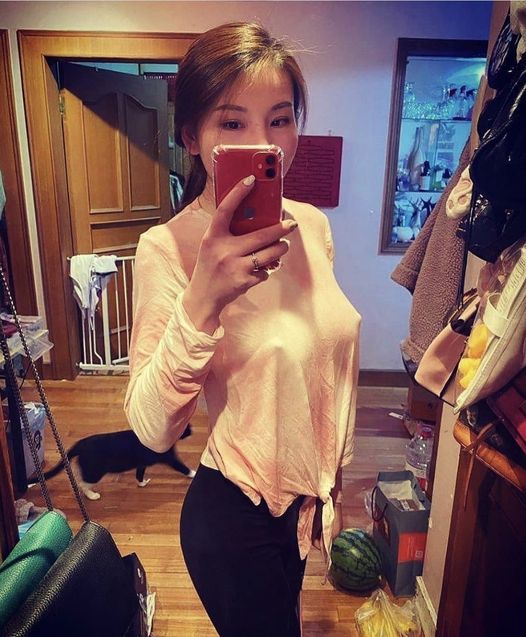 뾰루퉁................................
