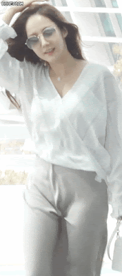 
바람이 심하게 불때.gif...
