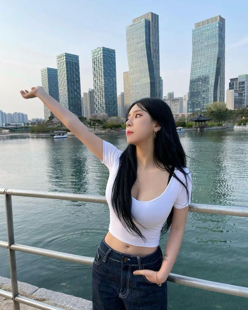 
[ㅇㅎ] ㅂㄲ

