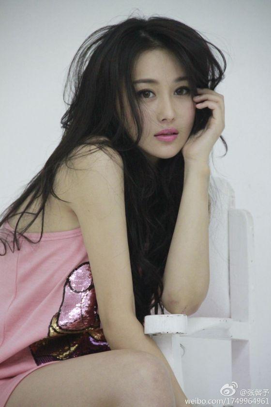 
♬ 얼굴까지 이뻐버리네
