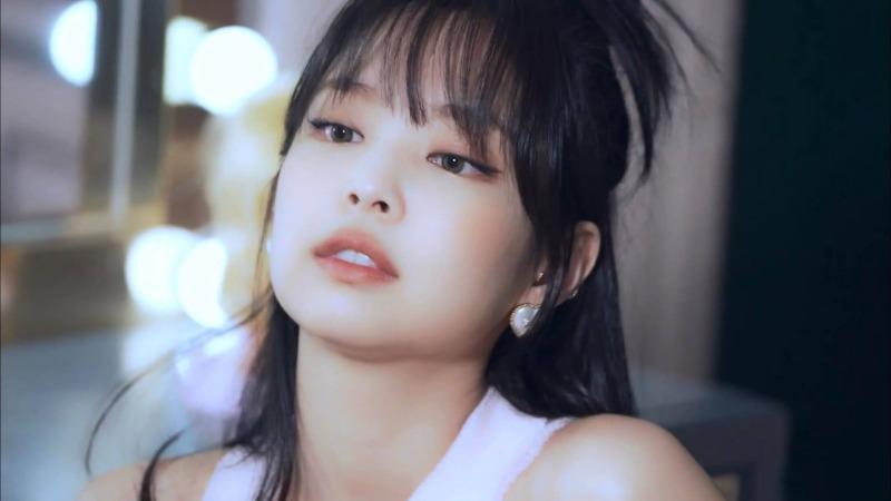 
앞머리 내린 블랙핑크 제니.jpg
