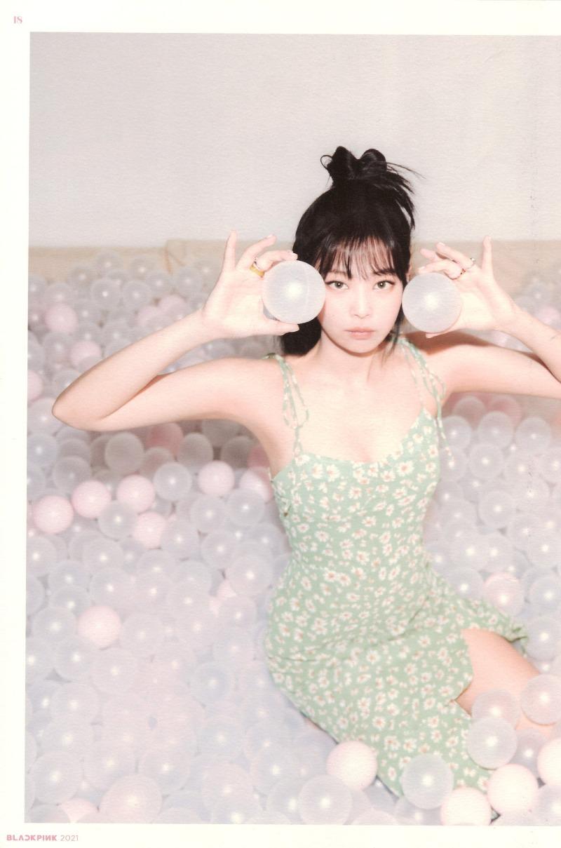 
앞머리 내린 블랙핑크 제니.jpg
