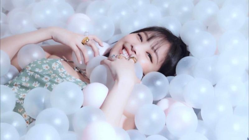 
앞머리 내린 블랙핑크 제니.jpg
