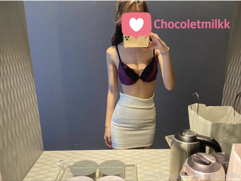 
사장님 기다리는 경리
