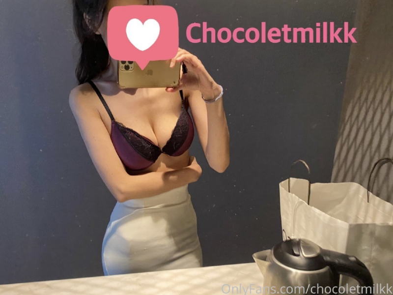 
사장님 기다리는 경리
