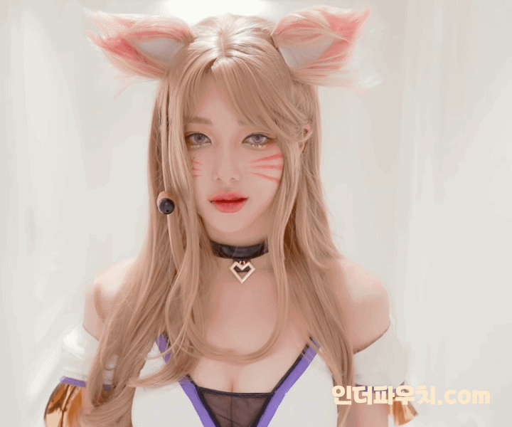 
꽉끼는 코스프레
