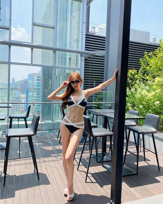 
한규리와 점심시간에 한판?
