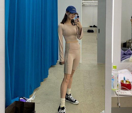 
손연재, 살색 레깅스
