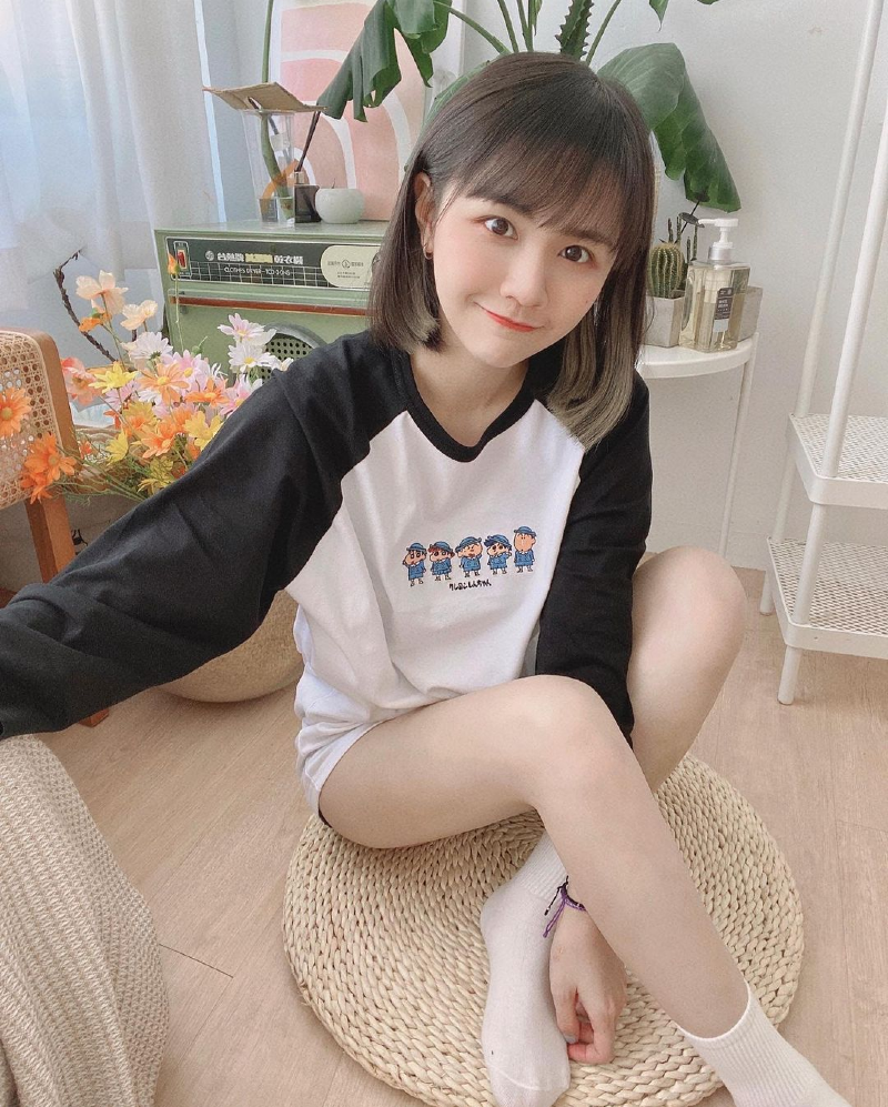 화요일 아침 매끈한 다리