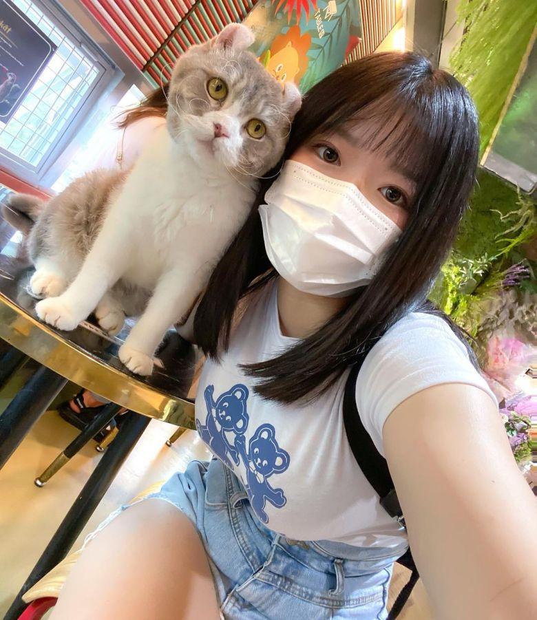 
(후방) 펫카페 방문한 ㅊㅈ
