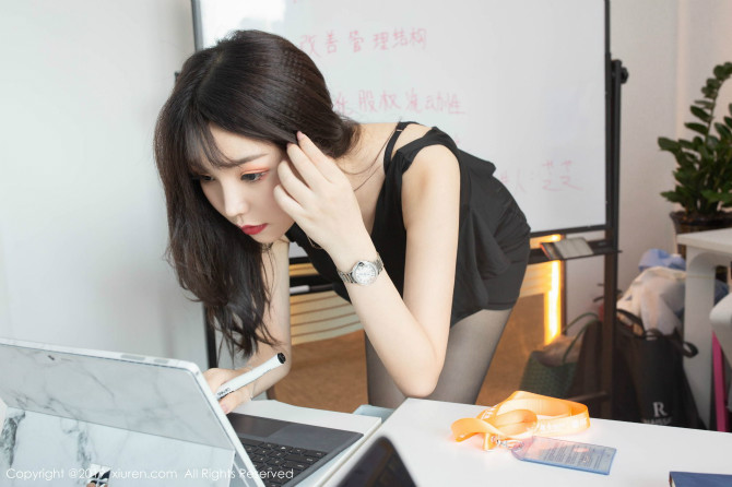 
불금되세요 ~ [중국모델 싫으신분은 보지마세요!]
