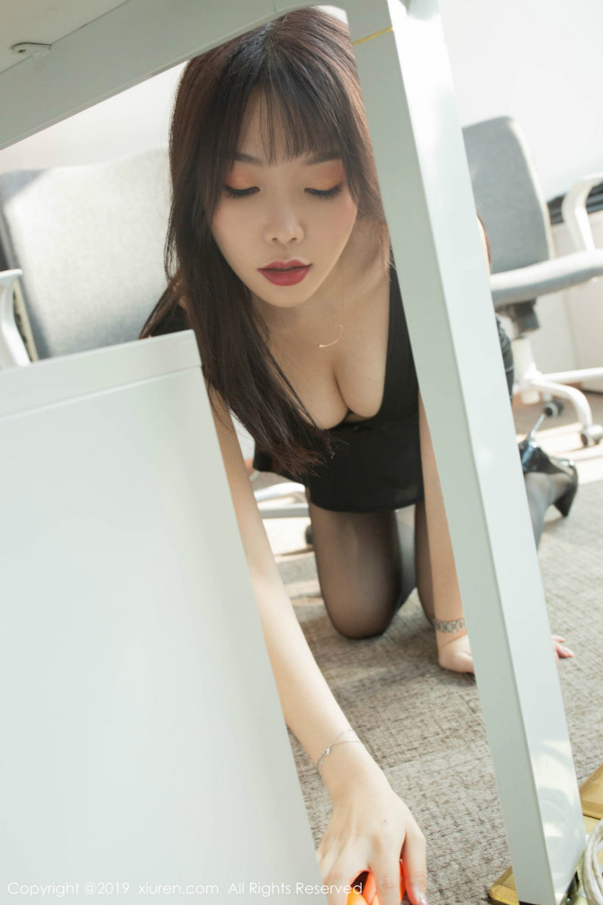 
불금되세요 ~ [중국모델 싫으신분은 보지마세요!]
