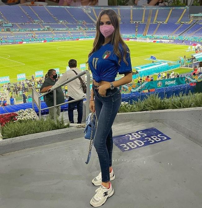 
스키니진 각선미
