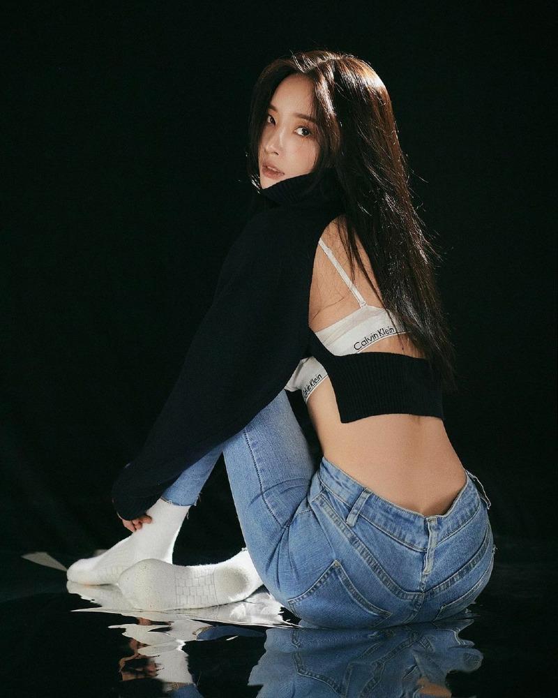 
ㅇㅎㅂ) 모델 최은경
